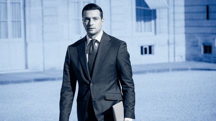 « Il montre qu&rsquo;il connaît les codes » : des tweets du jeune Jordan Bardella font ressurgir « l&rsquo;ambiance soralienne » de ses débuts en politique