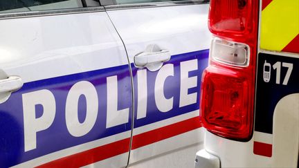 Adolescent amputé d&rsquo;une main à Lens : une vidéo montre la victime se pencher vers la grenade assourdissante