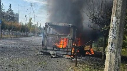 Au moins 30 morts dans une frappe russe sur un bus à Kramatorsk, dans l&rsquo;est de l&rsquo;Ukraine