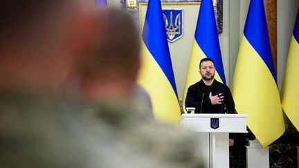 « Nous n’avons pas besoin d’élections maintenant ! » : à Kiev, la colère des Ukrainiens après les déclarations de Donald Trump