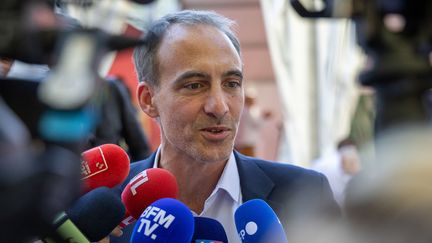 Primaire de la gauche : « Je suis prêt à affronter la violence de cette campagne », déclare Raphaël Glucksmann après sa large victoire