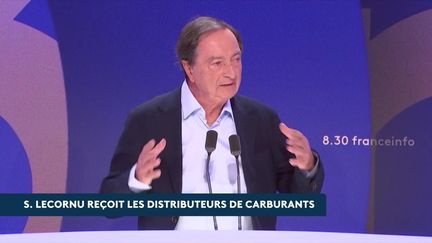 « Il y aura des baisses de prix à la pompe au mois de novembre », assure Michel-Édouard Leclerc, président des centres E.Leclerc