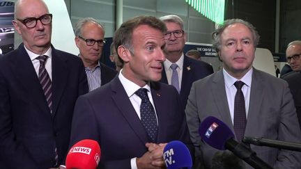 Il faut « mieux protéger le marché européen », défend Emmanuel Macron à l’ouverture du Mondial de l’auto