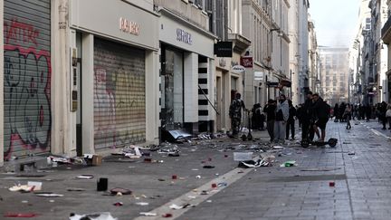 Plus de 30 000 pilleurs dénombrés à Marseille en marge de la manifestation du 17 octobre, selon la préfecture de police des Bouches-du-Rhône