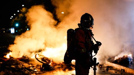 Mobilisation du 17 octobre : Paris, Lyon et Nantes touchés par de nouveaux heurts et pillages dimanche, au moins 108 interpellations dans la capitale