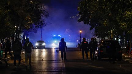 Des couvre-feux partiels mis en place à Paris, Lyon, Lille et Nice