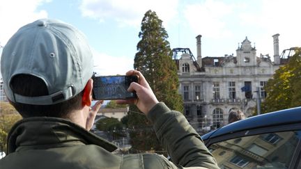 « Chaque jour compte » : la ville de Limoges lance une souscription publique pour sauvegarder sa mairie ravagée par un incendie lors des violences du 17 octobre