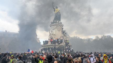 Mobilisation de la jeunesse, retour des gilets jaunes, appel de l&rsquo;intersyndicale… On vous résume les revendications et la réponse du gouvernement