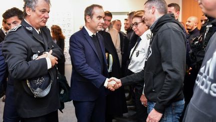 « L&rsquo;Etat sera là » pour reconstruire la mairie de Limoges « à l&rsquo;identique », promet Sébastien Lecornu