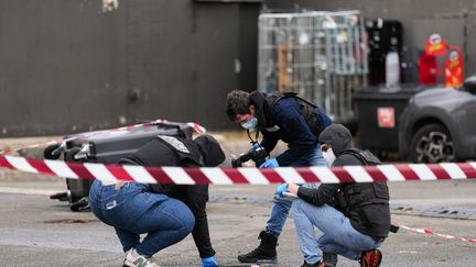 La seconde personne placée en garde à vue dans l&rsquo;enquête sur l&rsquo;attentat terroriste raciste dans les Yvelines est la mère du suspect