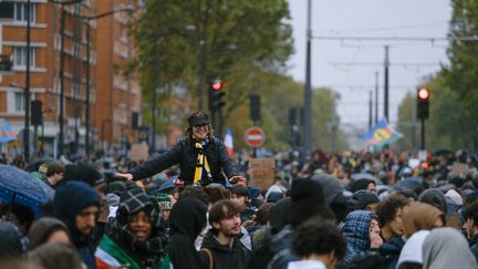 Mobilisation en baisse, près de 1 000 interpellations, deux blessés graves… Ce qu&rsquo;il faut retenir de cette nouvelle journée de manifestation contre la vie chère