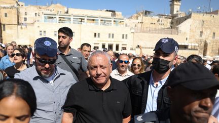 Juif séfarade, ancien chef d’état-major, ministre démissionnaire… Qui est Gadi Eisenkot, l’homme qui défie Nétanyahou dans les urnes ?