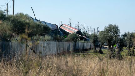 « Les gens hurlaient à l’intérieur » : des passagers et des témoins évoquent des scènes de chaos après la collision mortelle entre deux trains en Espagne