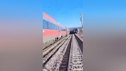 Un accident de trains fait au moins 31 morts et 80 blessés en Espagne