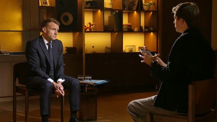 Mobilisation lycéenne, Parcoursup, racisme… Ce qu’il faut retenir de l’interview d’Emmanuel Macron à la chaîne HugoDécrypte