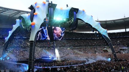 Le groupe U2 annonce son retour au Stade de France en mai 2027 avec une nouvelle tournée intitulée « Le plus grand show de la Terre »