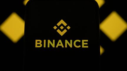 Visé par une cyberattaque massive, le géant des cryptomonnaies Binance gèle ses opérations et redoute un préjudice de 6,3 milliards de dollars