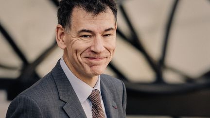 La France est-elle le pays le moins sélectif pour accéder à l&rsquo;enseignement supérieur, comme l&rsquo;affirme le ministre Philippe Baptiste ?
